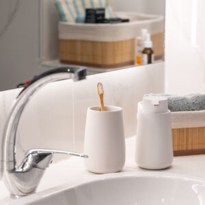 ΑΝΤΛΙΑ ΣΑΠΟΥΝΙΟΥ FJORD ΚΕΡΑΜΙΚΗ 300ml WHITE