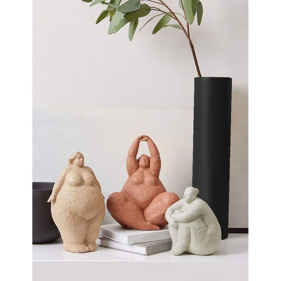 BIG WOMAN B ΔΙΑΚΟΣΜΗΤΙΚΗ ΦΙΓΟΥΡΑ 15x15x17 POLYRESIN ΓΚΡΙ