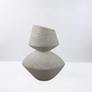 LOOMA III ΒΑΖΟ 28.5x15.5x34.5 RESIN ΜΠΕΖ