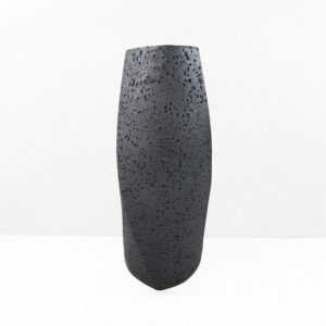 VOID II ΒΑΖΟ 16.5x14.5x39cm RESIN ΜΑΥΡΟ
