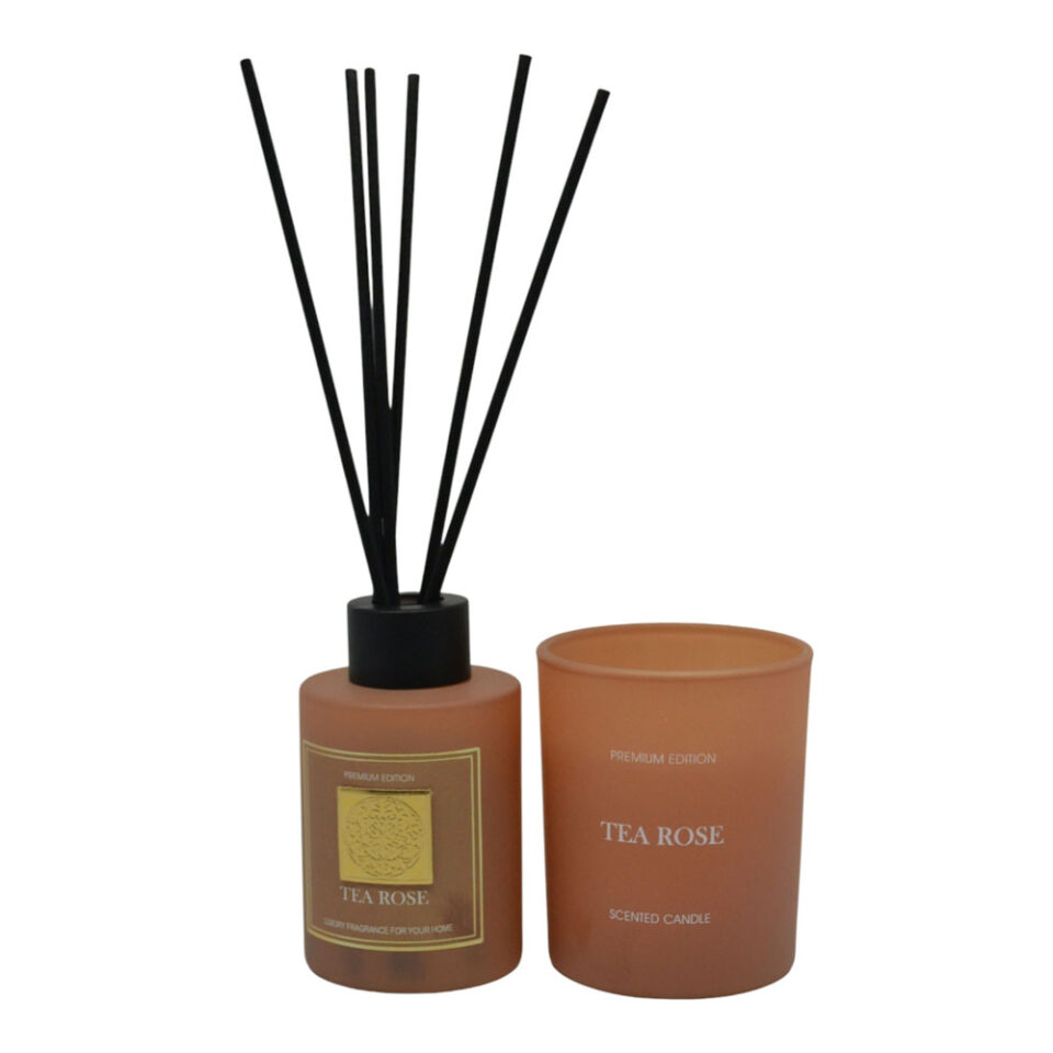 ΣΕΤ ΑΡΩΜΑΤΙΚΟΥ ΧΩΡΟΥ 50ml ΚΑΙ ΚΕΡΙΟΥ TEA ROSE